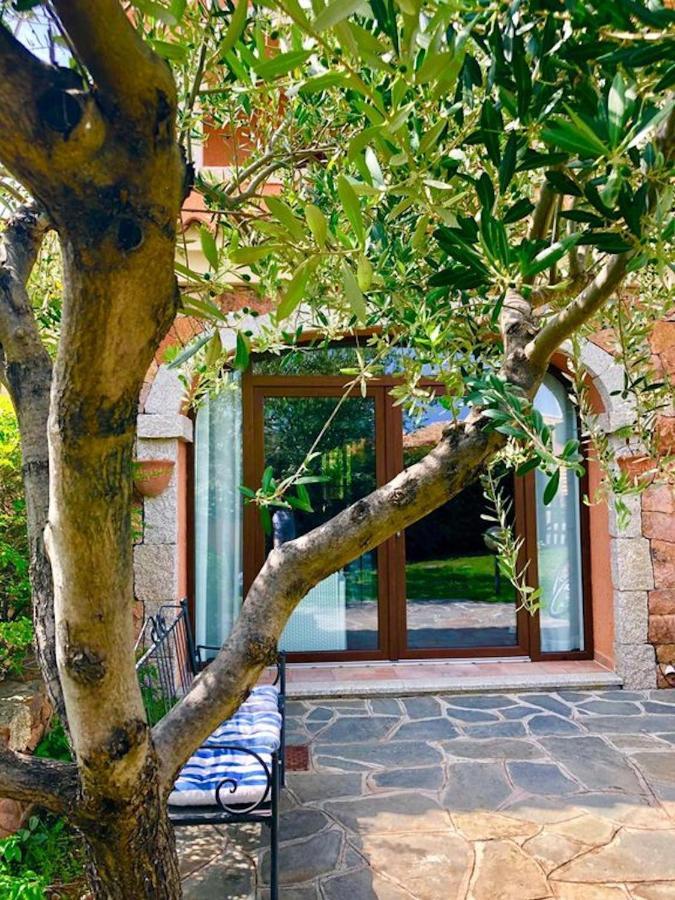 Villetta Il Corallo San Teodoro  Bagian luar foto