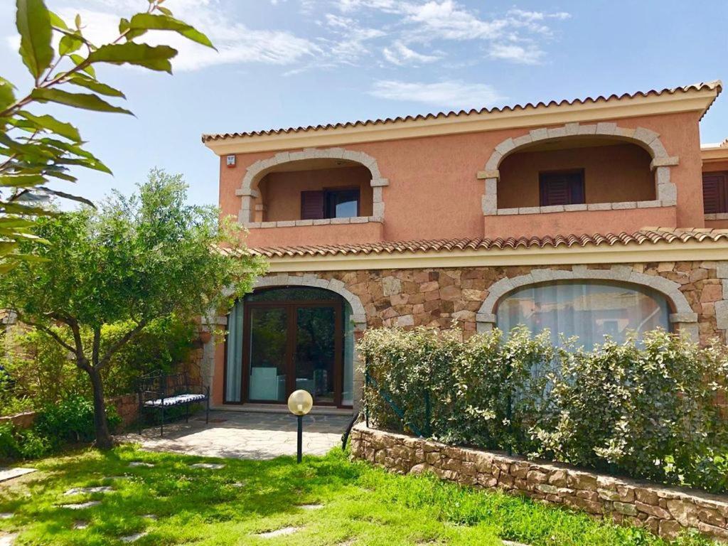 Villetta Il Corallo San Teodoro  Bagian luar foto